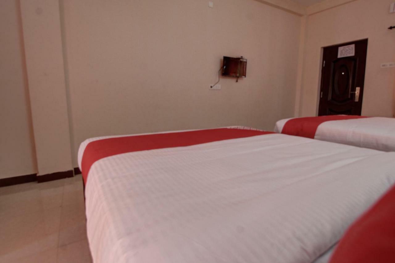 Oyo 42678 Hotel Vasantha Bhavanam Saver Kójamputtúr Exteriér fotografie